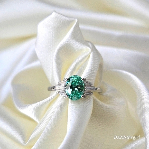 Sterling Silver White Gold Oval Mint Sapphire & Baguette CZ Diamond Side Stones - Picture 11 of 11